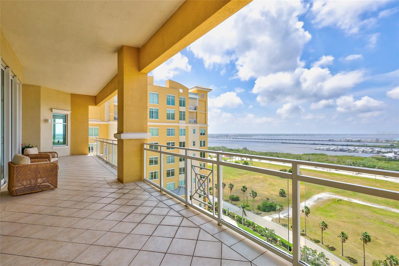 BEL MARE PH II - Residential