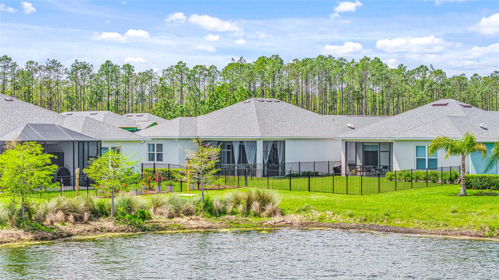 GABLES/TOWN CENTER - Residential