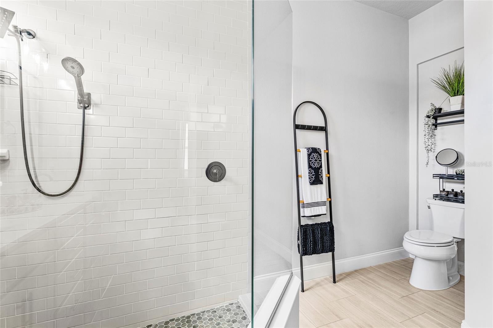 GABLES/TOWN CENTER - Residential