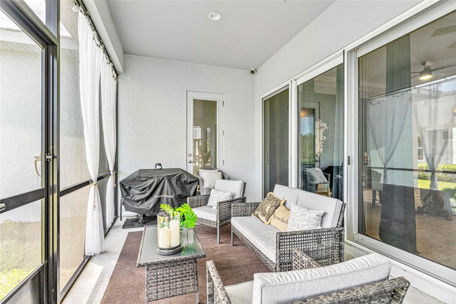 GABLES/TOWN CENTER - Residential