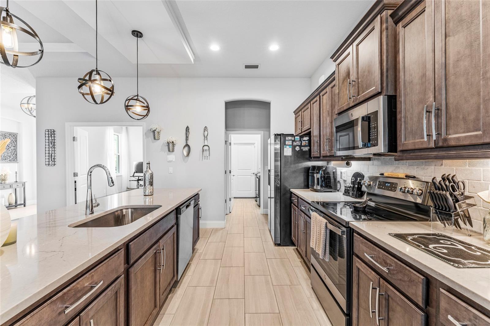 GABLES/TOWN CENTER - Residential