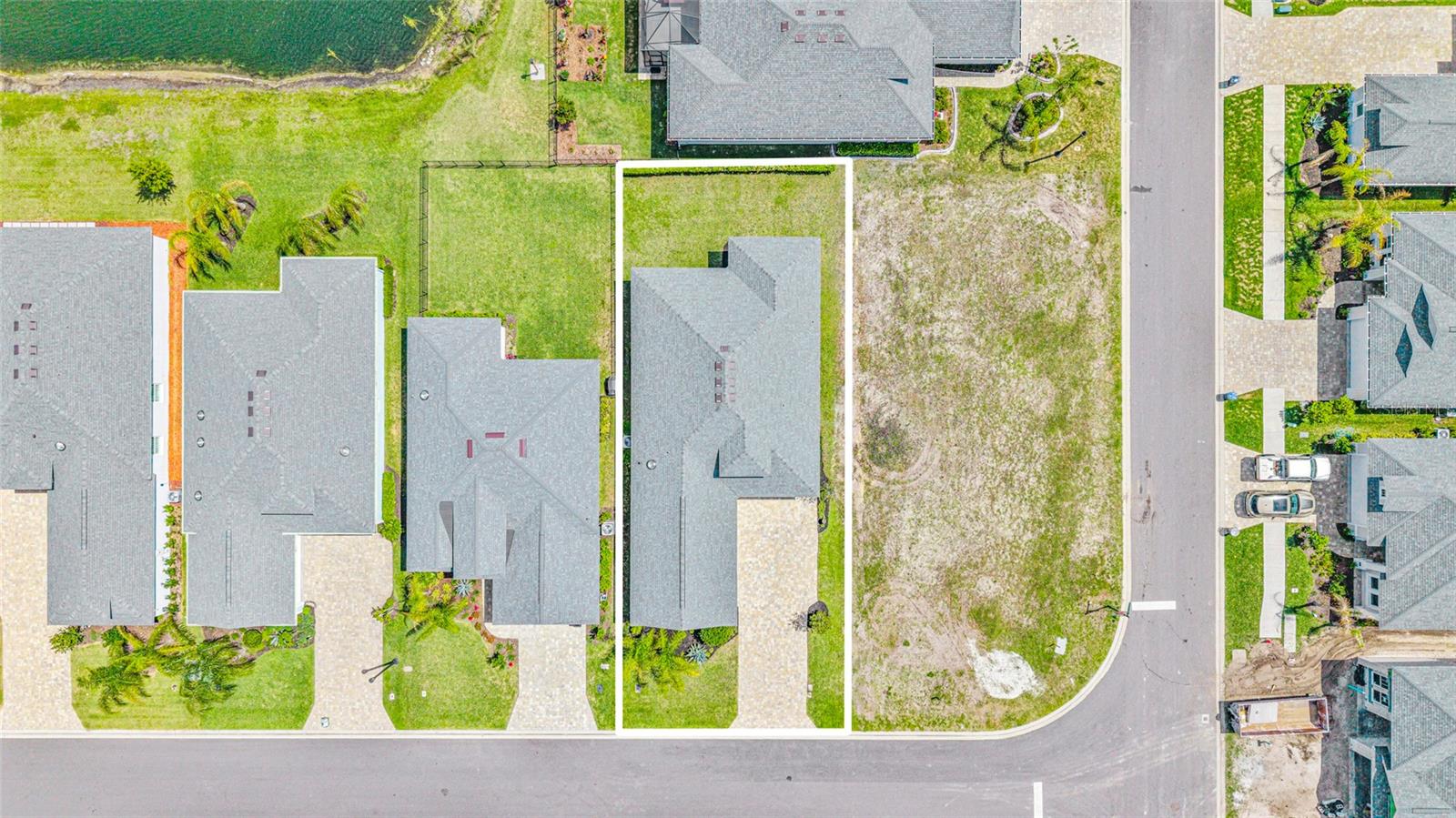 GABLES/TOWN CENTER - Residential