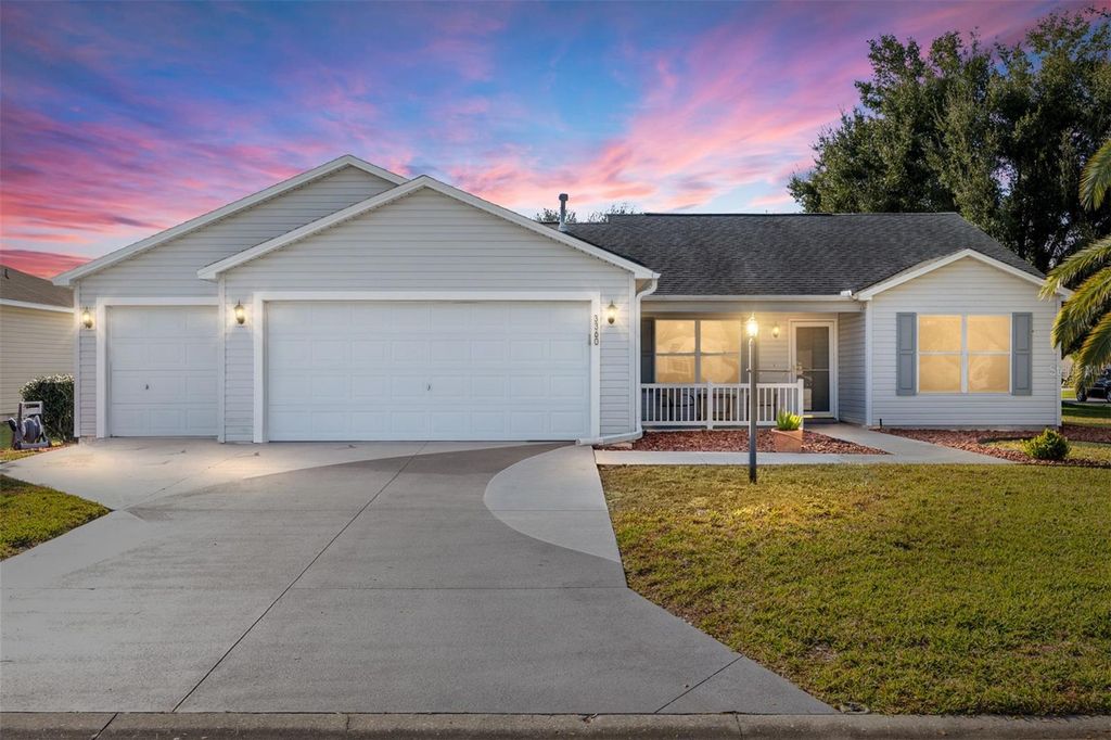 Photo of 3360 Oakdale Place, The Villages, FL 32162 (MLS # G5104994)