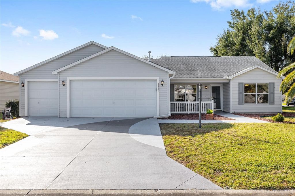 Photo of 3360 Oakdale Place, The Villages, FL 32162 (MLS # G5104994)