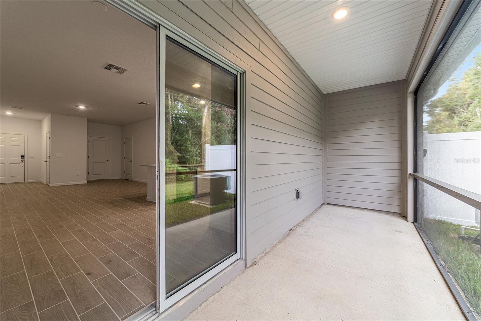 OAK HAMMOCK PRESERVE - Residential Lease