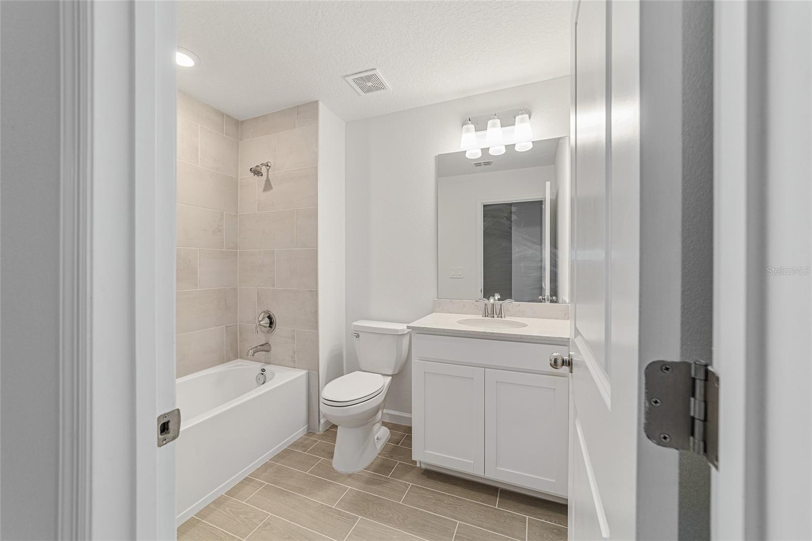 OAK HAMMOCK PRESERVE - Residential Lease