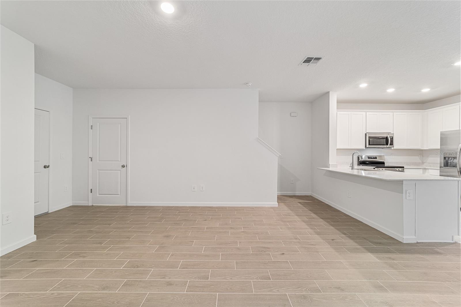 OAK HAMMOCK PRESERVE - Residential Lease