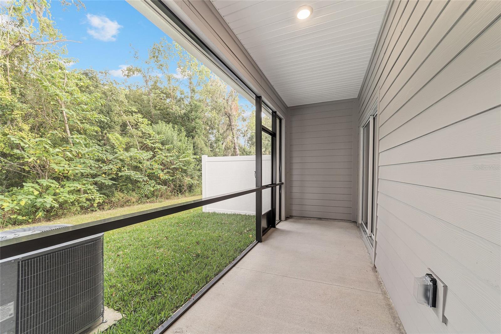 OAK HAMMOCK PRESERVE - Residential Lease