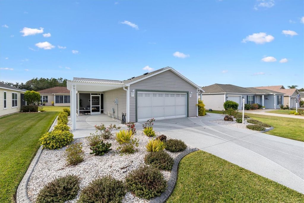 Photo of 1812 Chancey Way, The Villages, FL 32162 (MLS # OM714094)