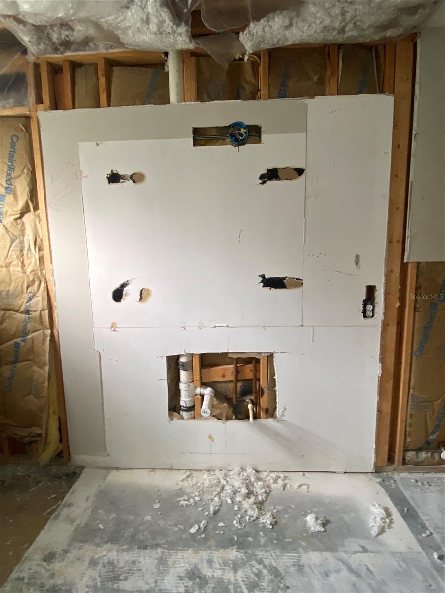 WEDGEWOOD MANOR PH 01 02 - Residential