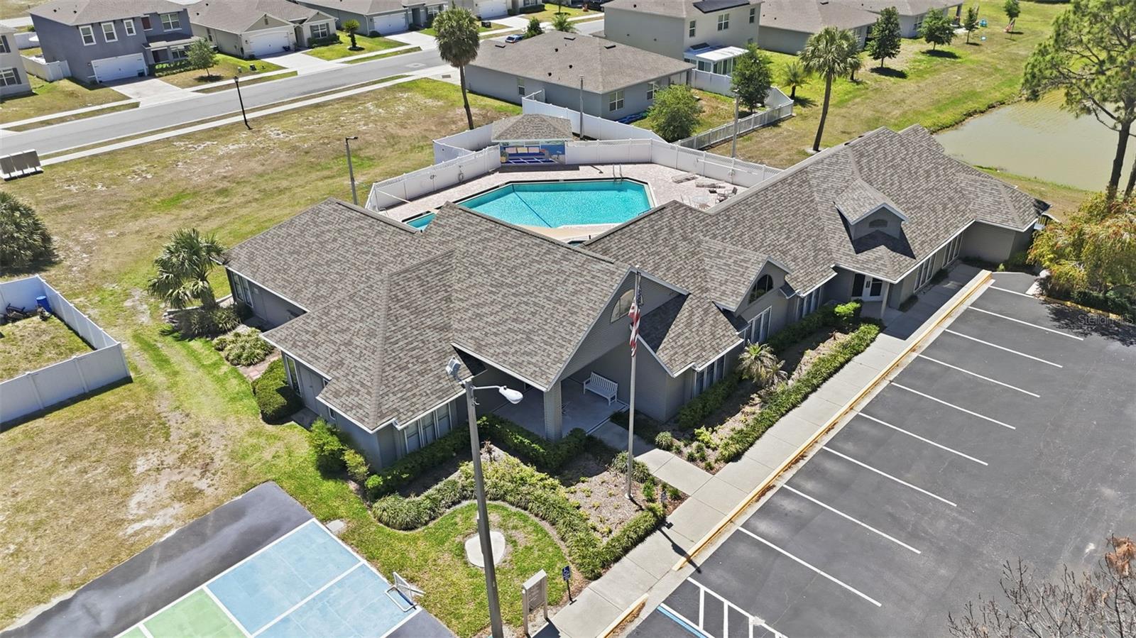 TAVARES BAYTREE PH 02 - Residential