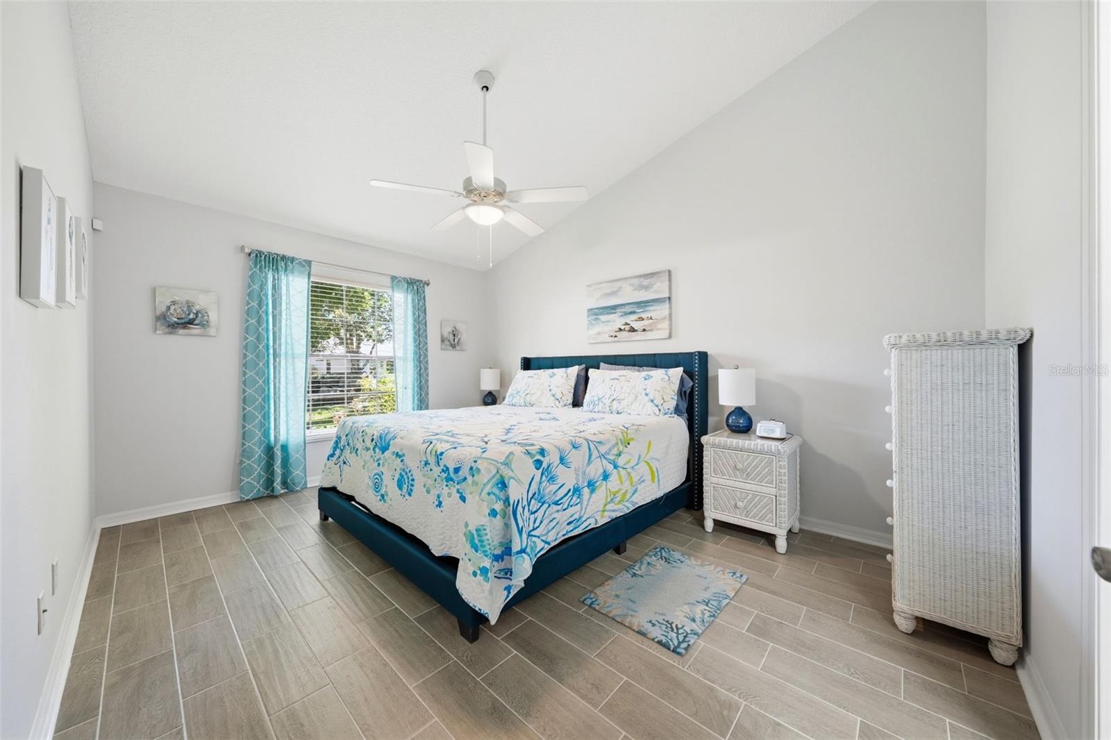 TAVARES BAYTREE PH 02 - Residential