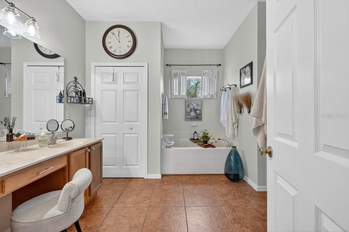 LEHIGH WOODS - Residential