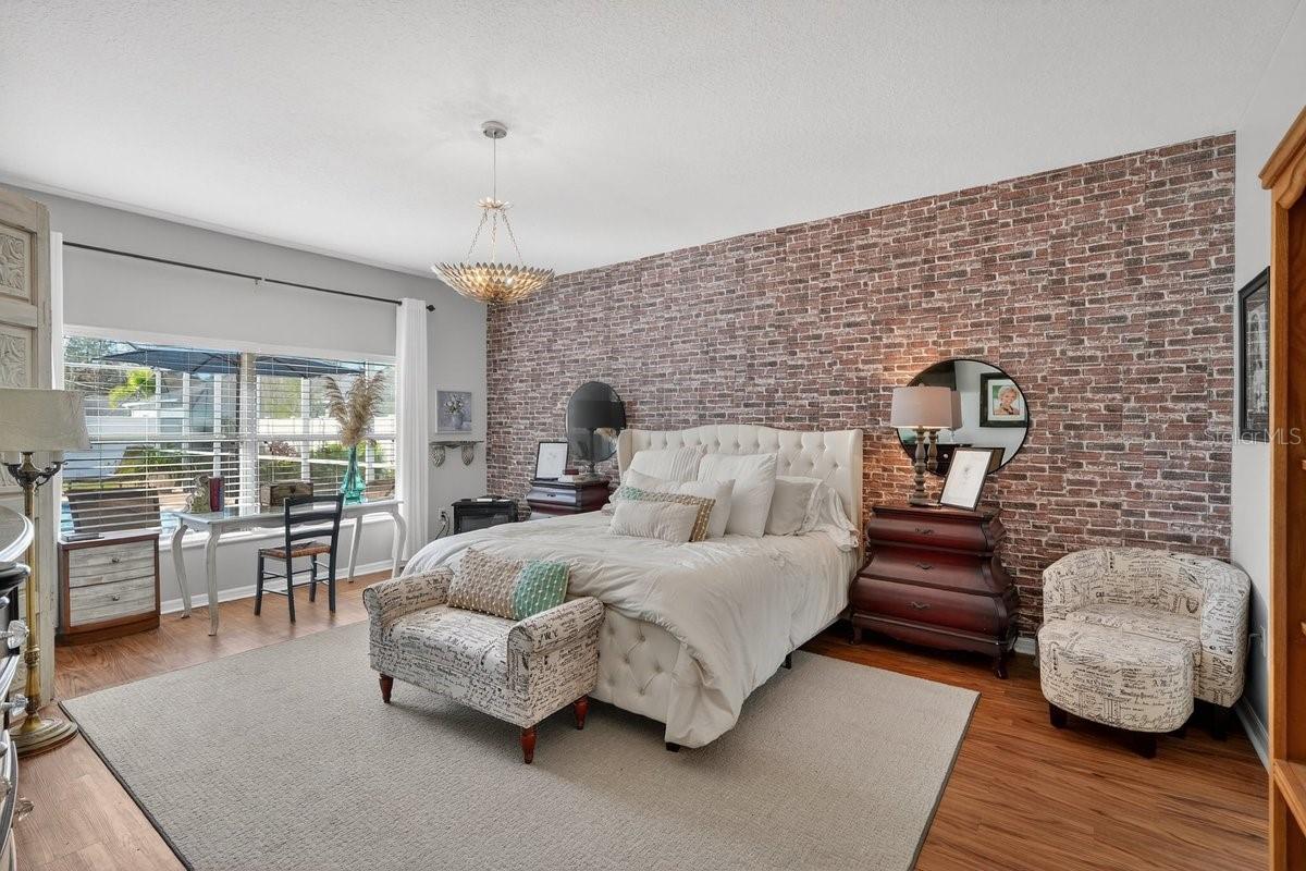 LEHIGH WOODS - Residential