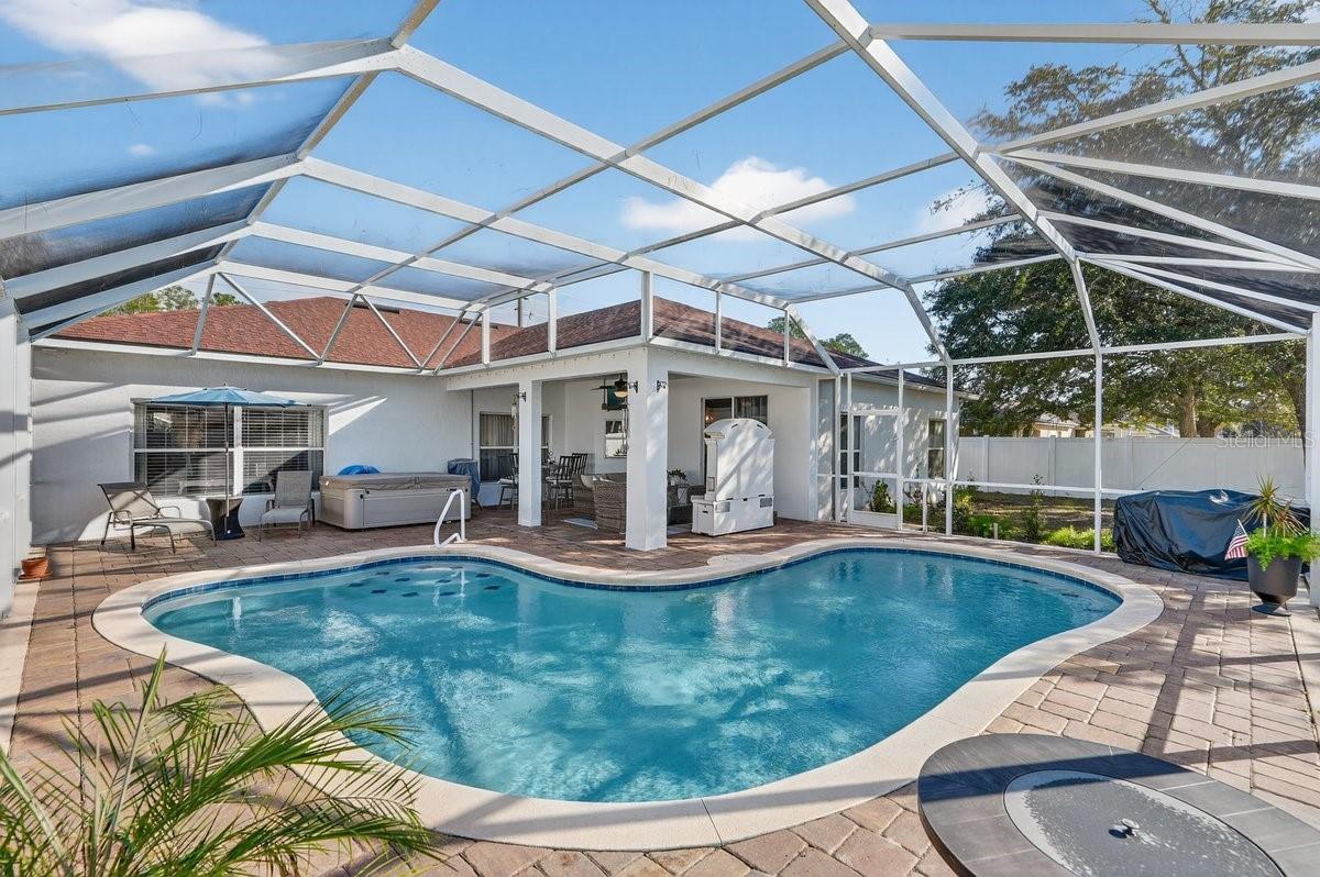 LEHIGH WOODS - Residential