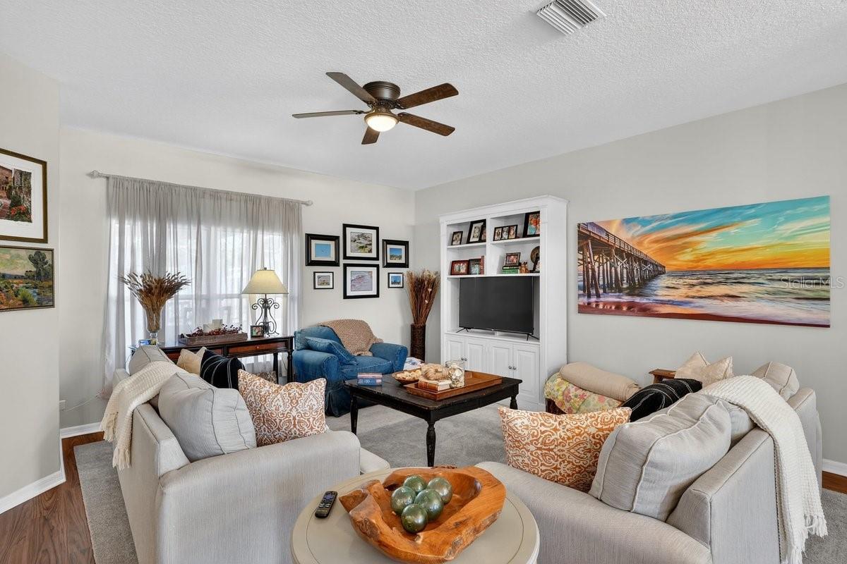 LEHIGH WOODS - Residential