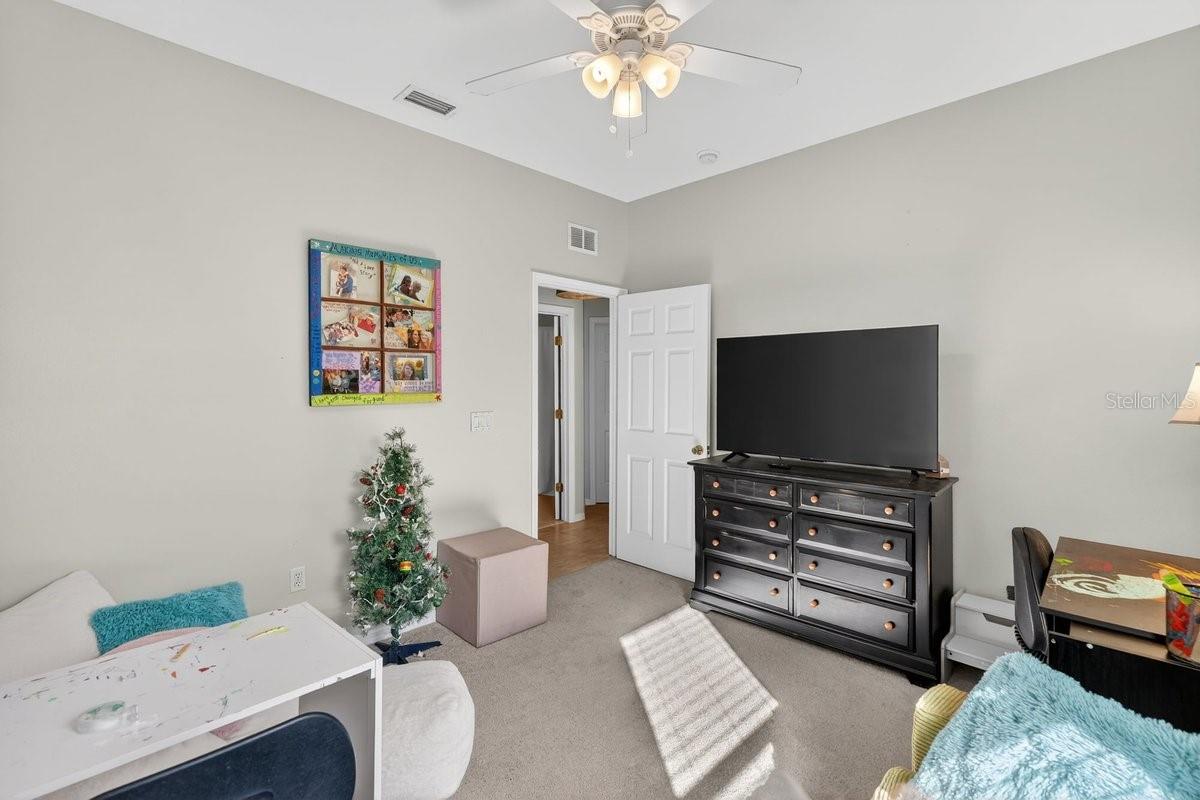 LEHIGH WOODS - Residential