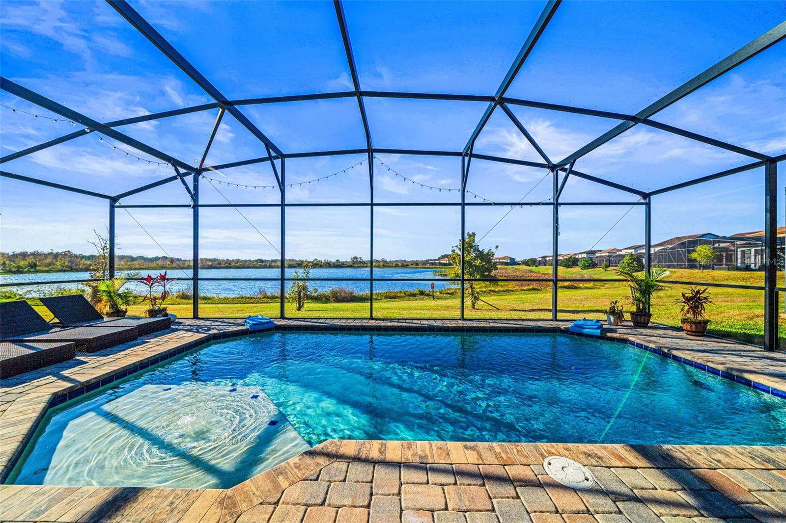 BALMORAL ESTATES - Residential Lease