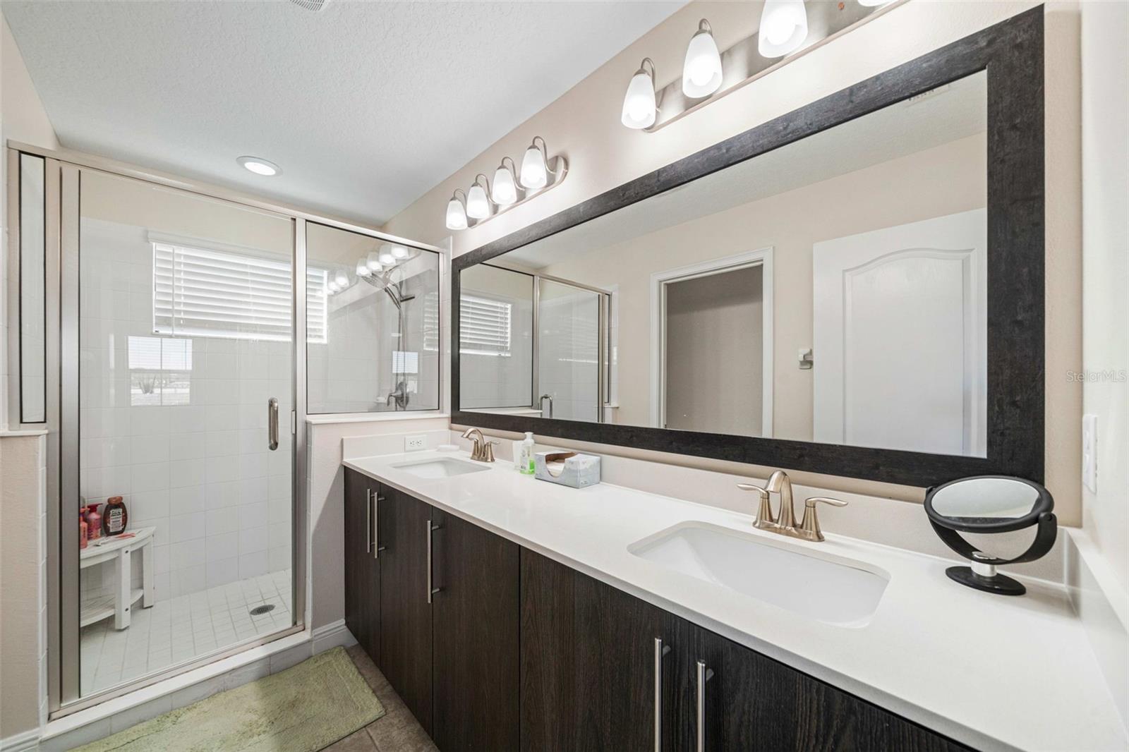 BALMORAL ESTATES - Residential Lease