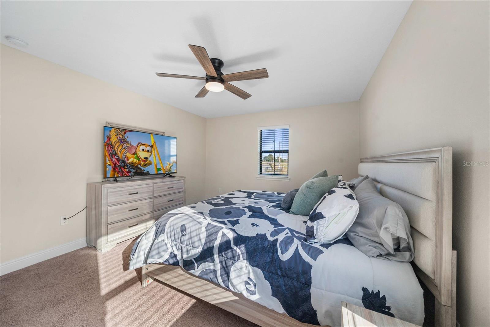 BALMORAL ESTATES - Residential Lease