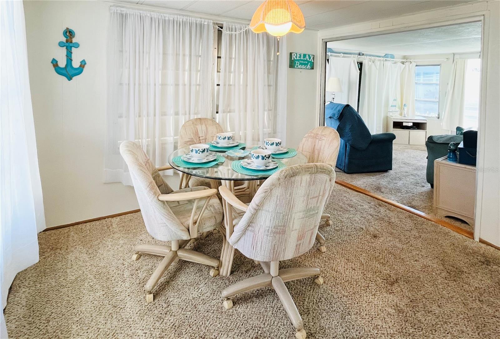 OAKWOOD MANOR - Residential