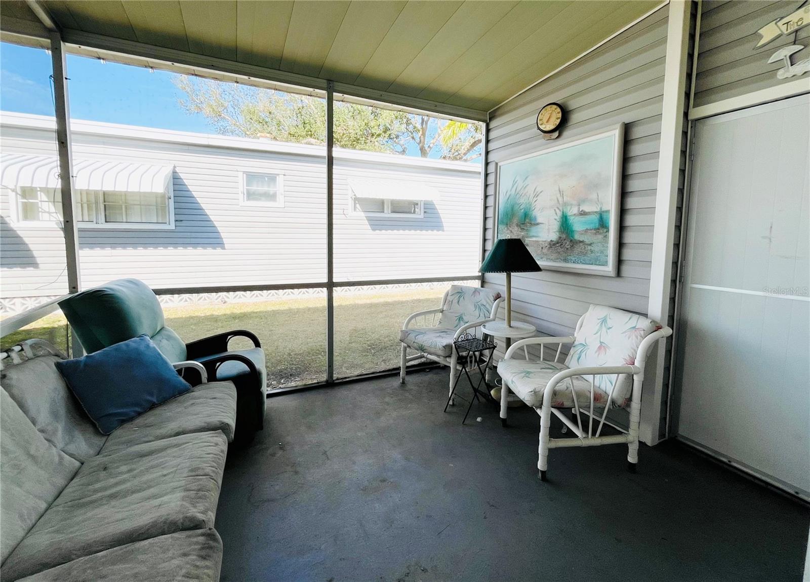 OAKWOOD MANOR - Residential