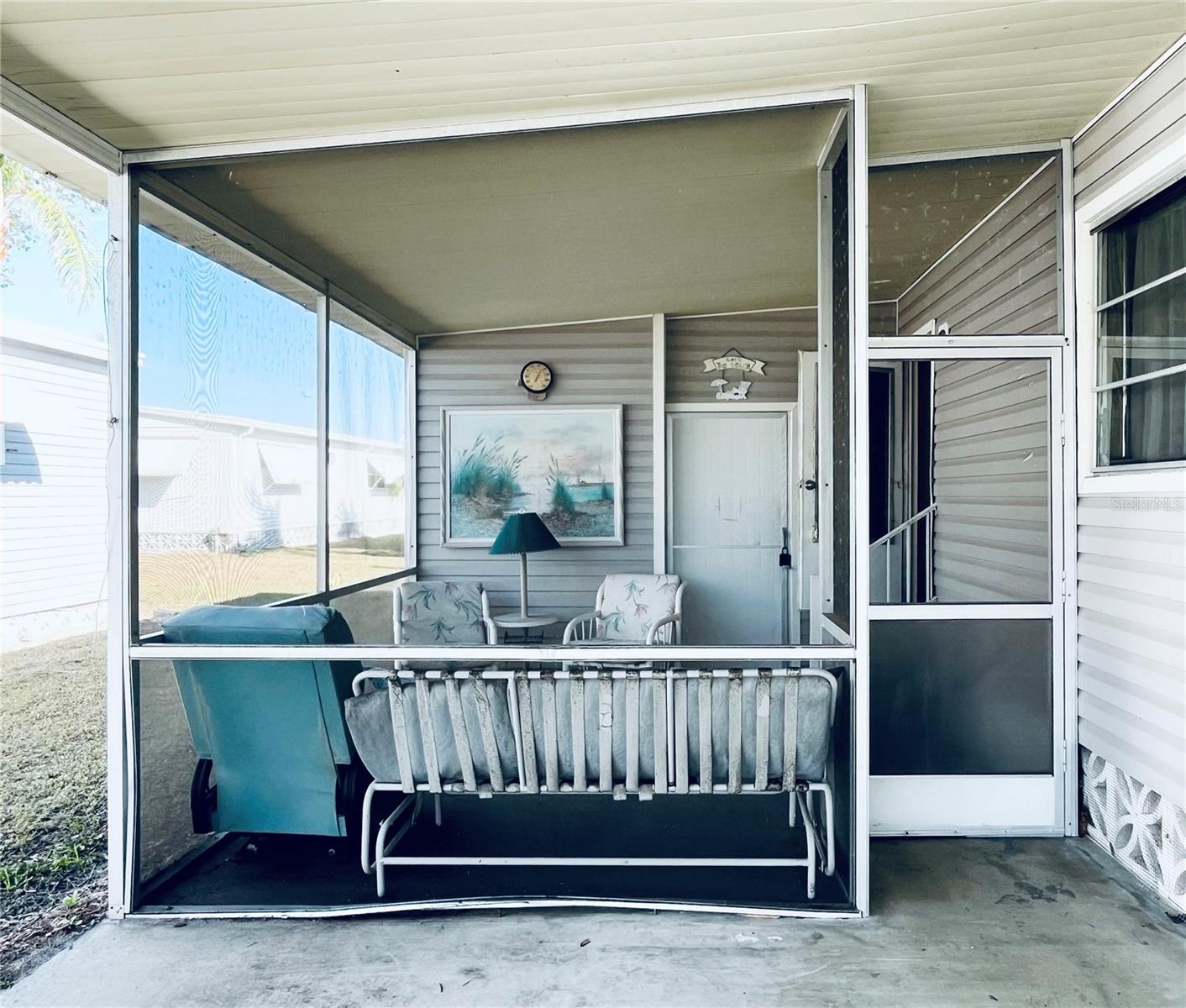 OAKWOOD MANOR - Residential