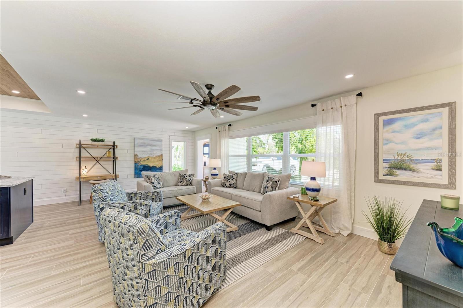 SUNRISE PARK REP - Residential