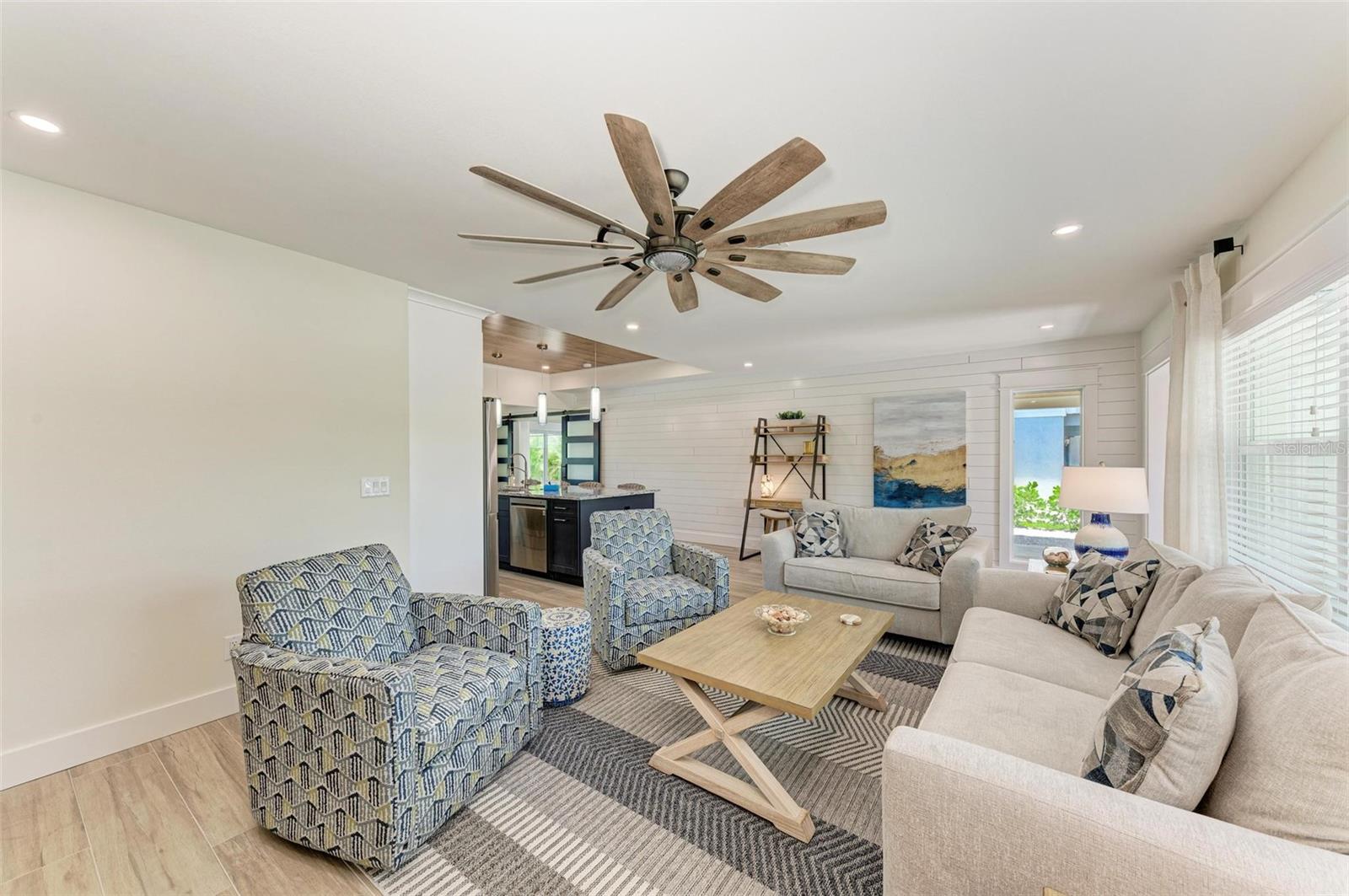 SUNRISE PARK REP - Residential