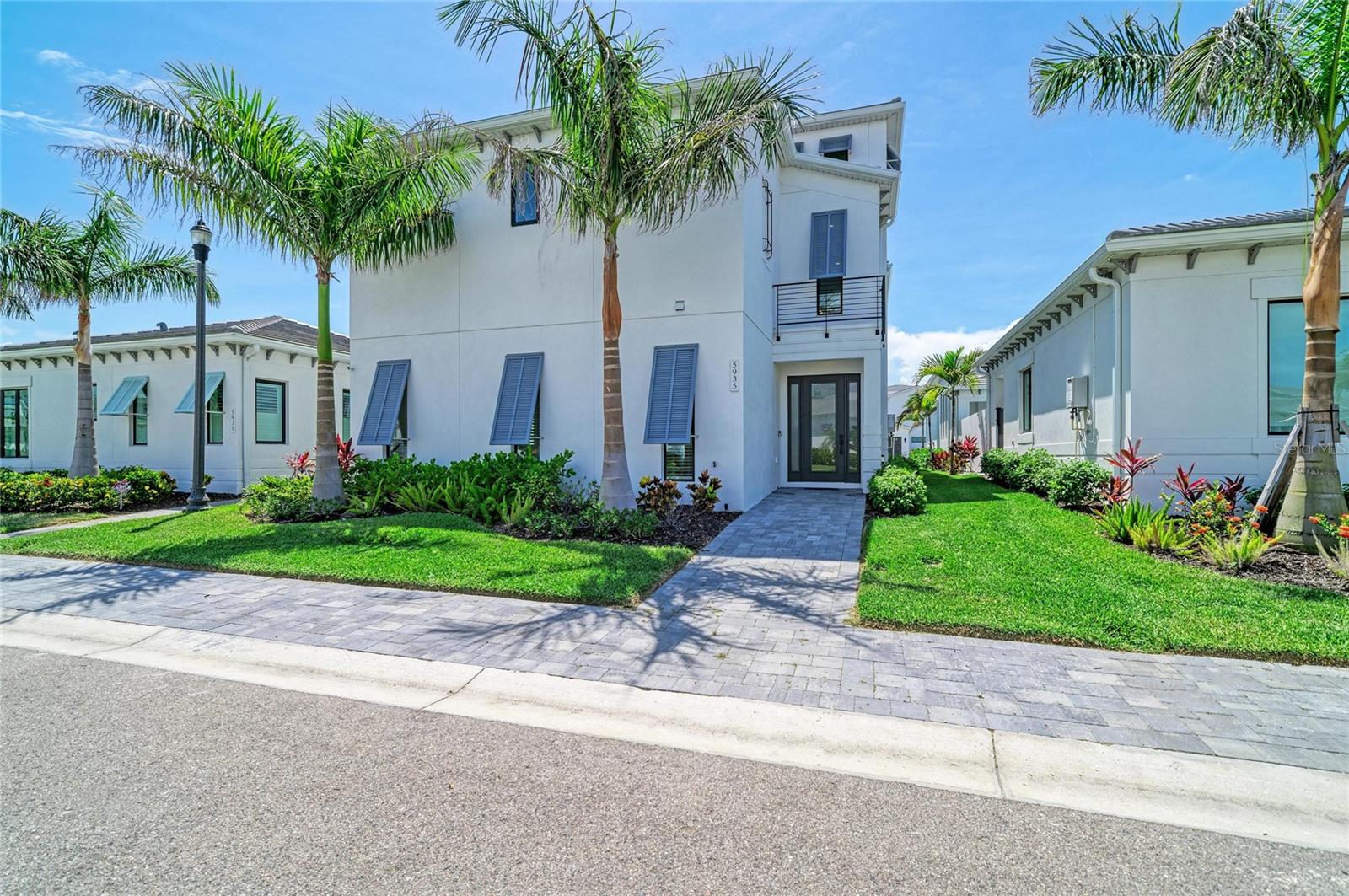 5935 CAT CLAW LANE
