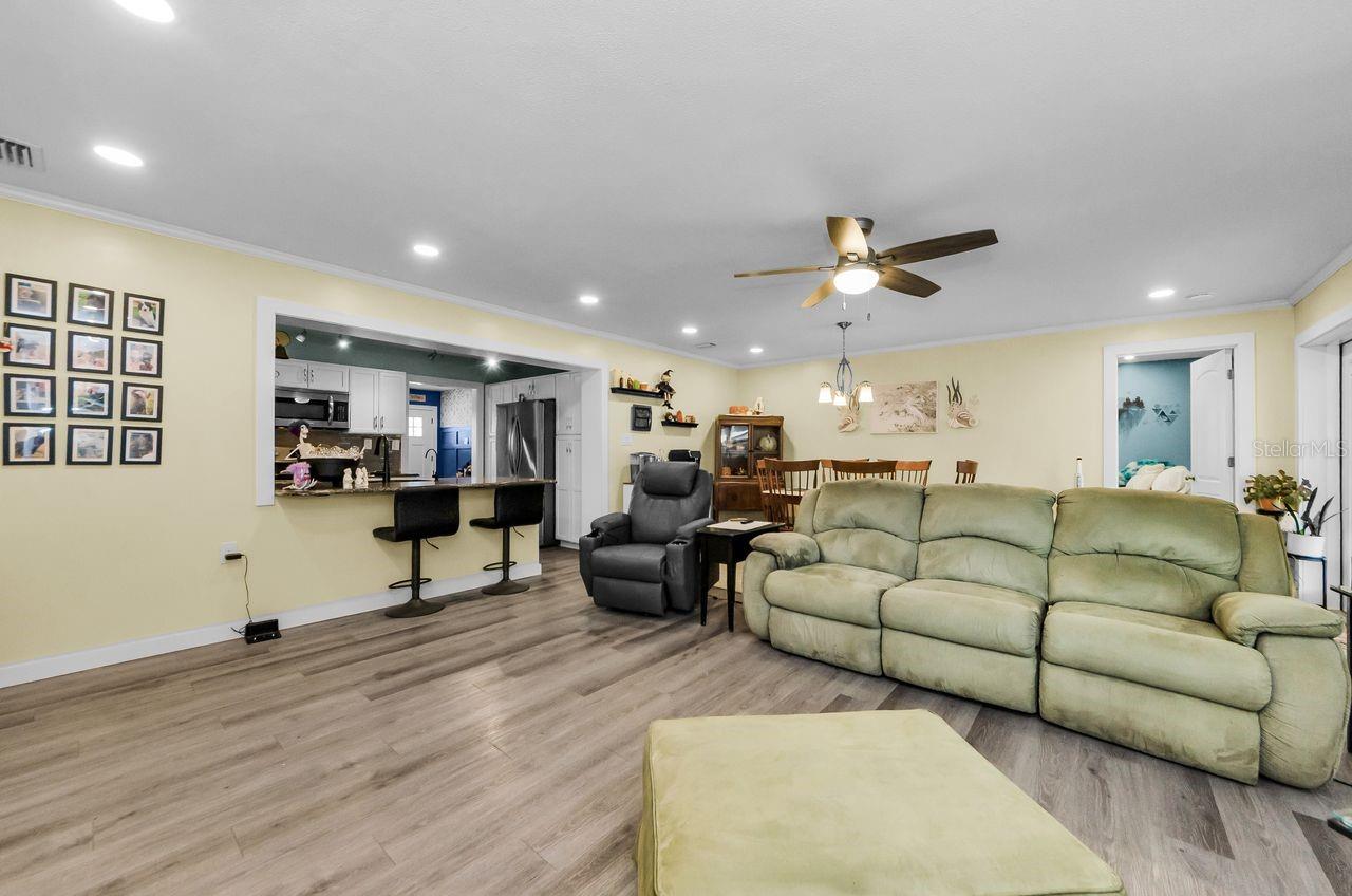 BAYSHORE HEIGHTS - Residential