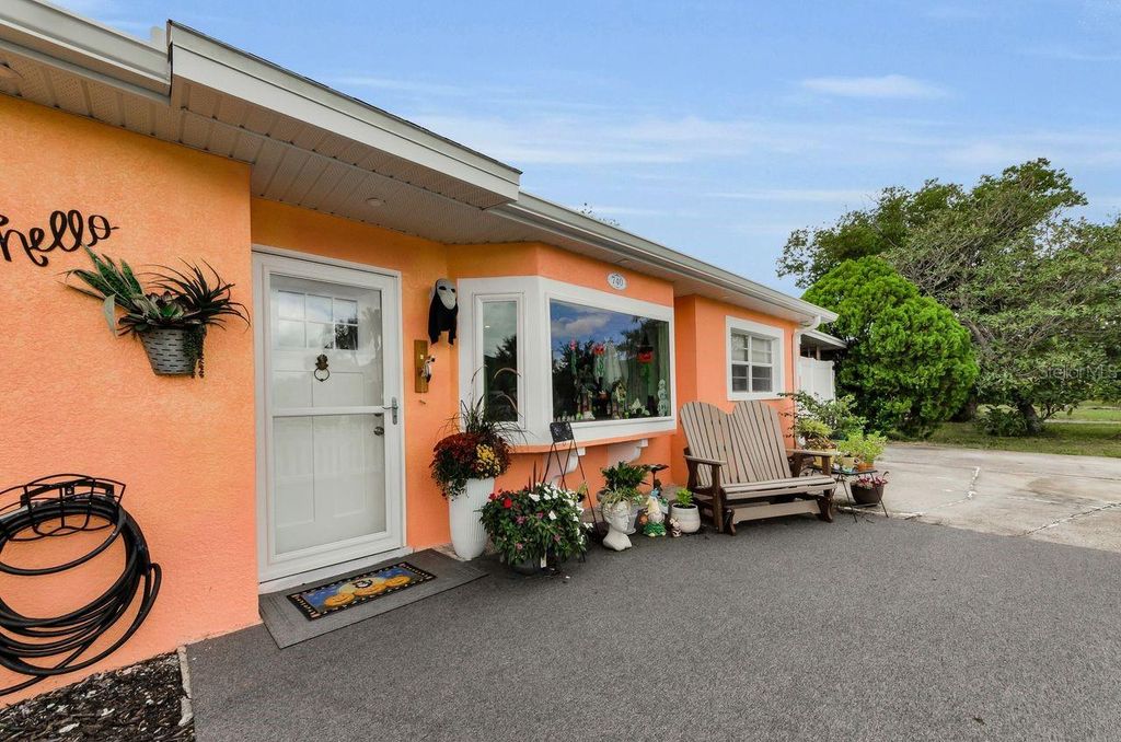 Photo of 740 Loquat Dr, Tarpon Springs, FL 34689 (MLS # TB8434689)