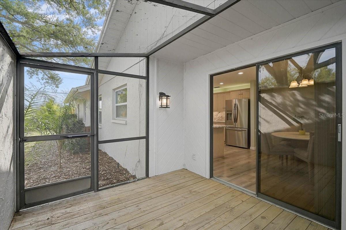 COUNTRY PLACE - Residential