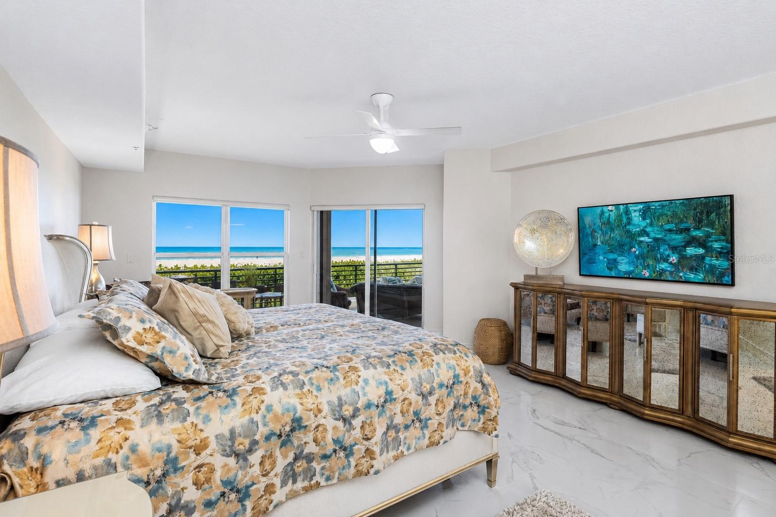 MARQUESA CONDO - Residential