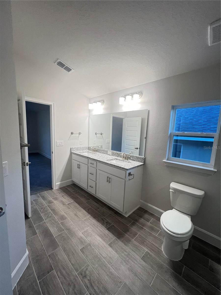 ABBEY GLEN - Residential