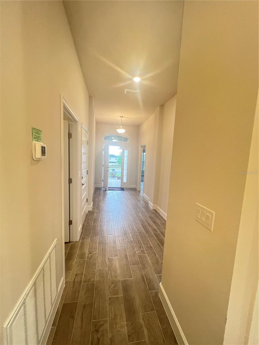 ABBEY GLEN - Residential