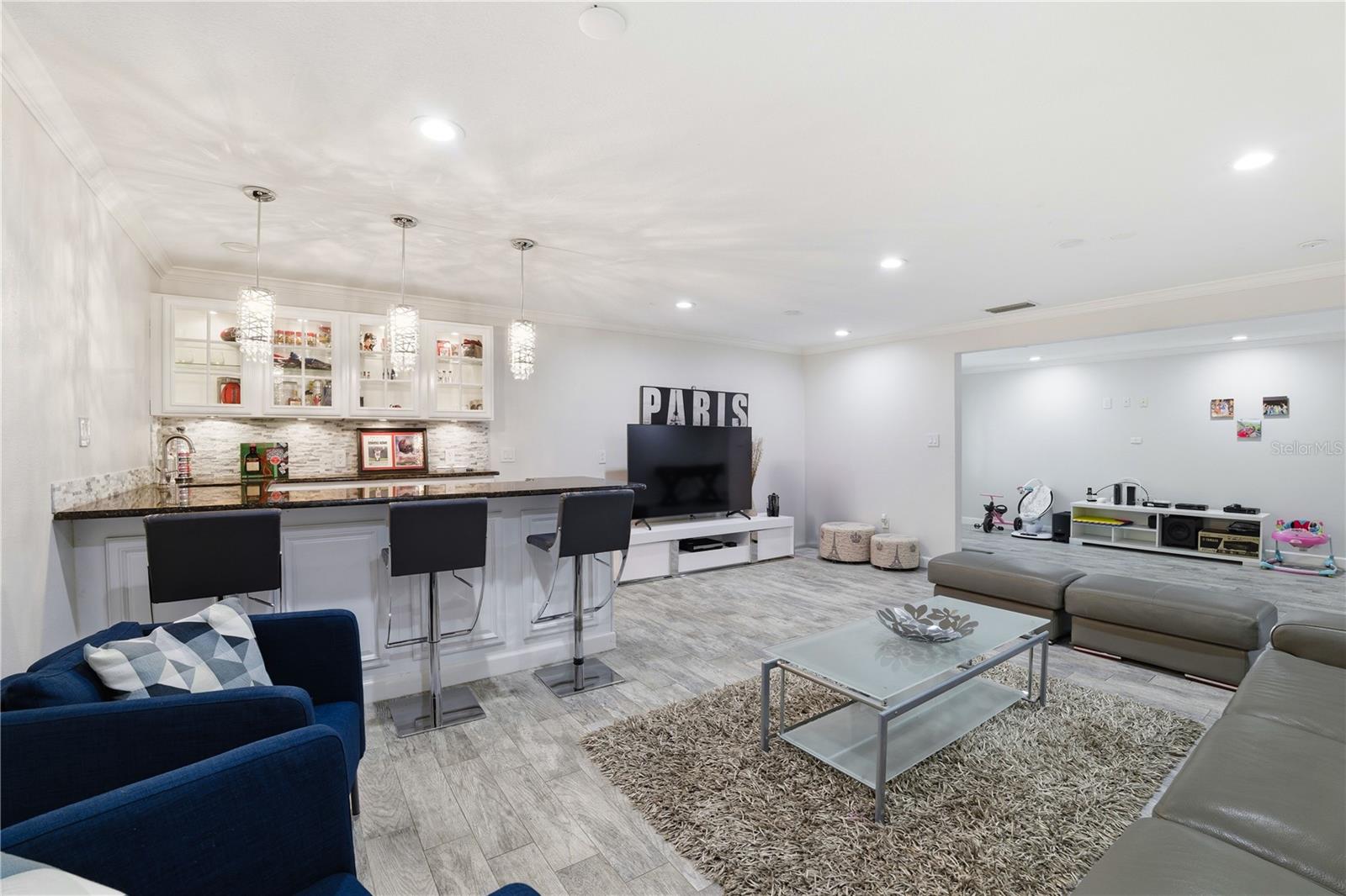 UNPLATTED - Residential