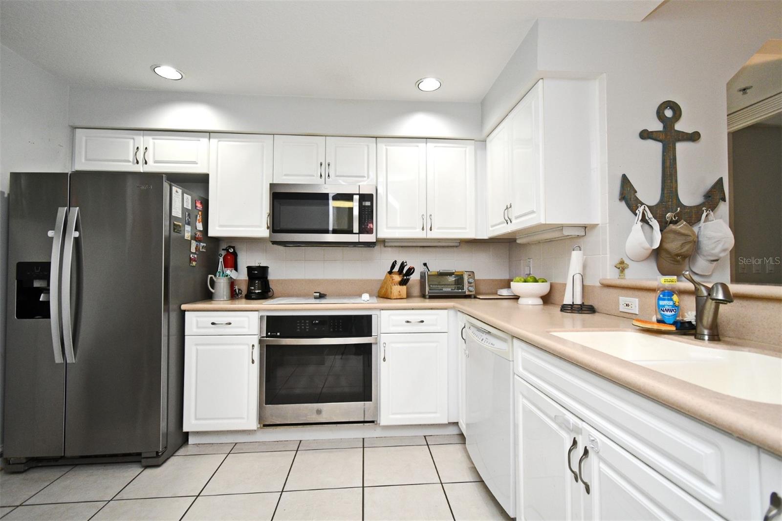 4624 HARBOUR VILLAGE BOULEVARD 4206
