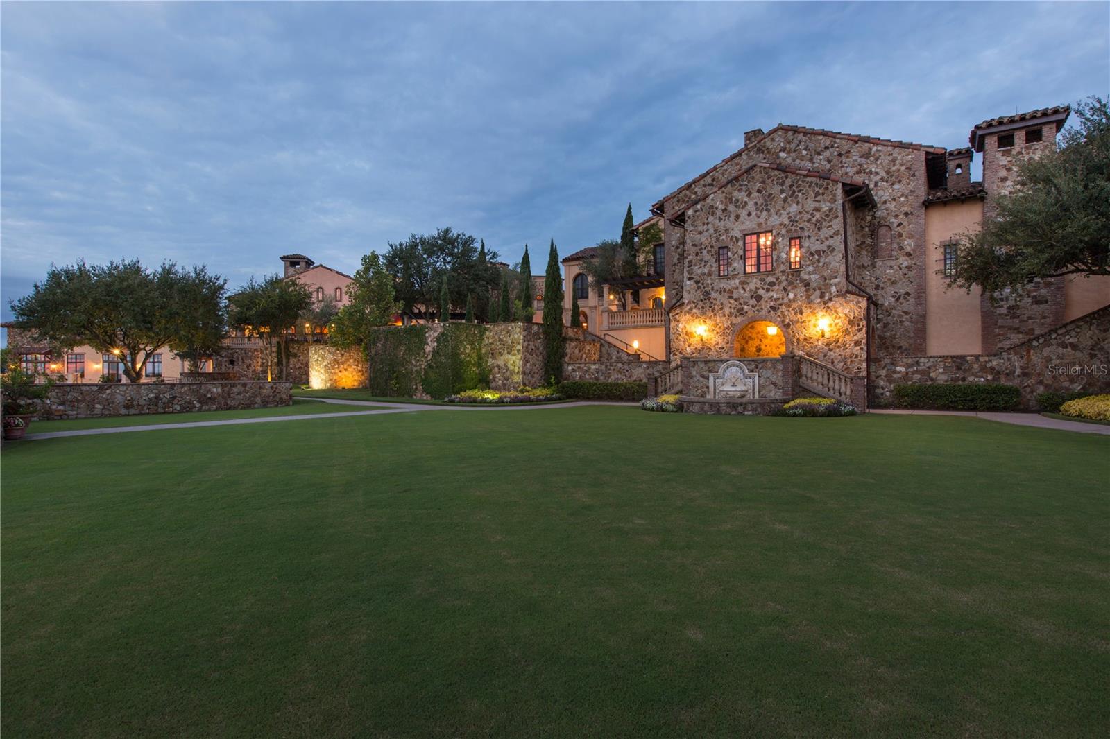 BELLA COLLINA WEST SUB - Land