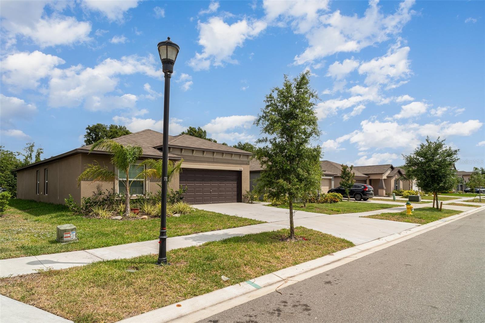 5518 BLUE AZURE DRIVE
