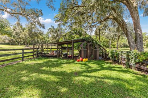 Tiny photo for 708 SE 44th Road, Ocala, FL 34480 (MLS # OM710169)