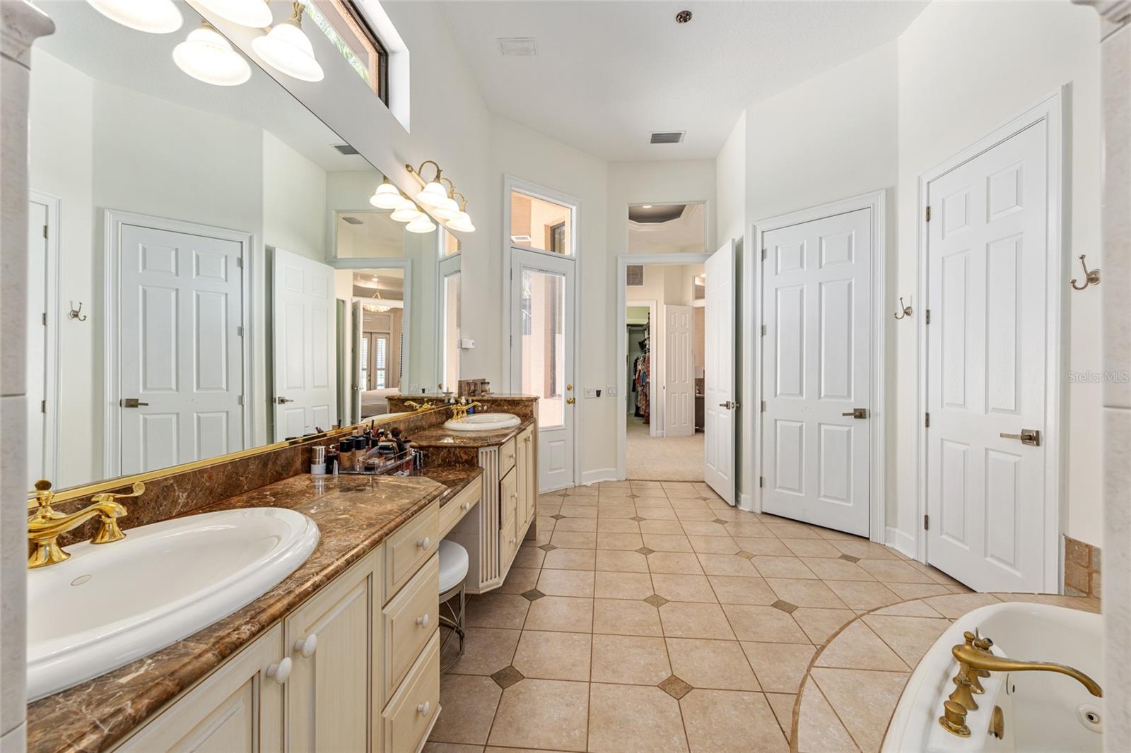 BELLECHASE - Residential