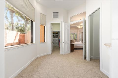 Tiny photo for 708 SE 44th Road, Ocala, FL 34480 (MLS # OM710169)