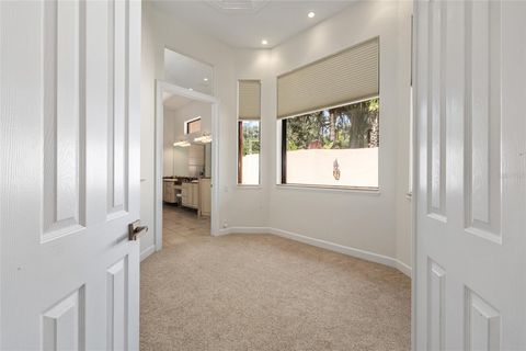 Tiny photo for 708 SE 44th Road, Ocala, FL 34480 (MLS # OM710169)