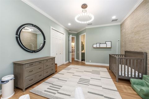 Tiny photo for 708 SE 44th Road, Ocala, FL 34480 (MLS # OM710169)