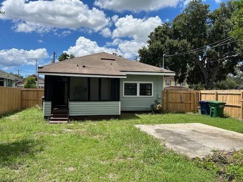 A home in TAMPA