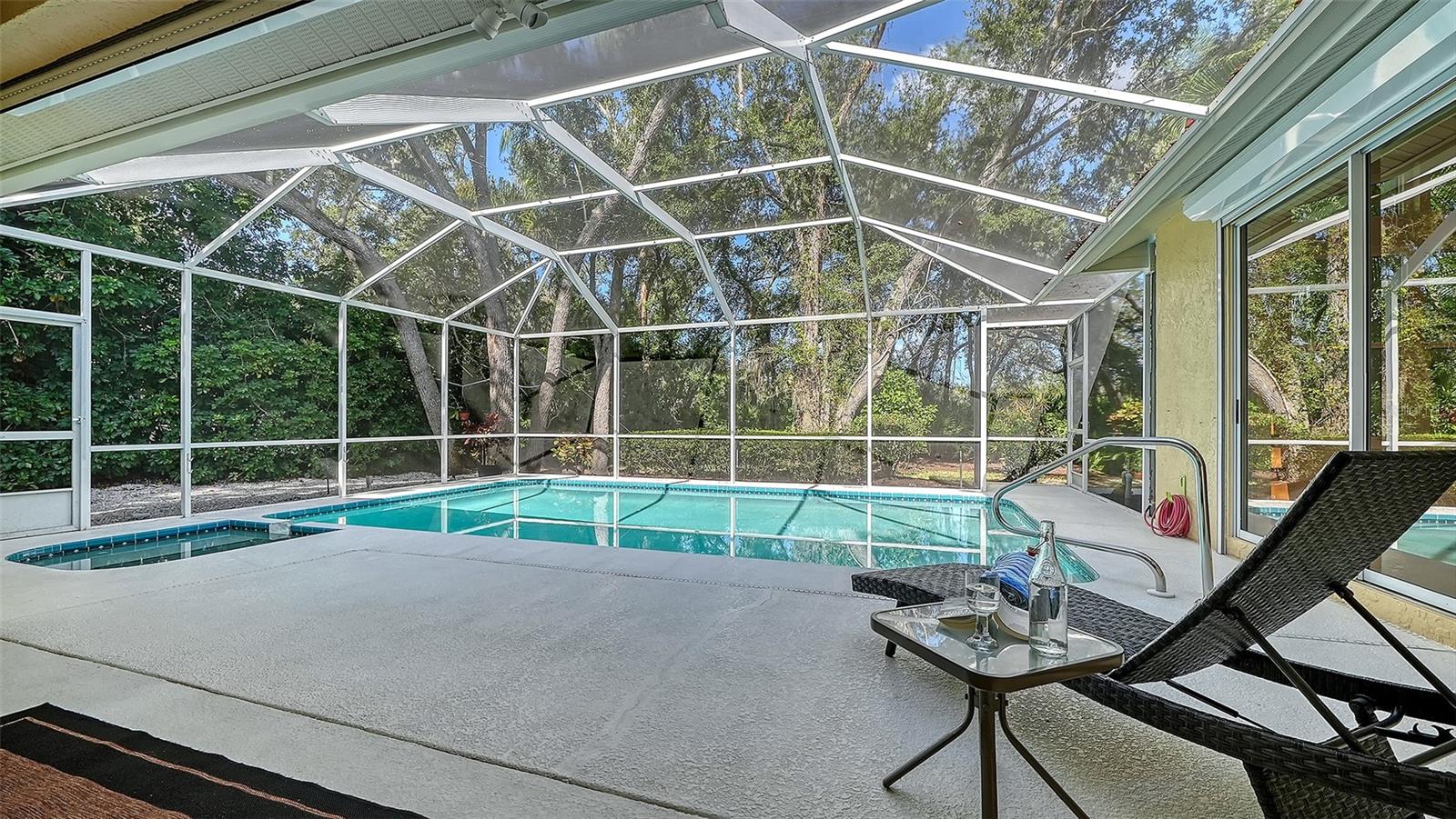 8488 WOODBRIAR DRIVE