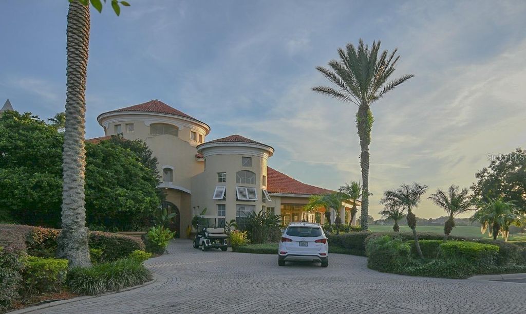 Photo of 7270 Westpointe Boulevard #920, Orlando, FL 32835 (MLS # G5115048)