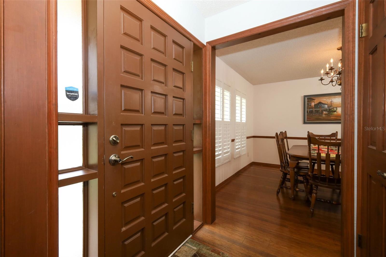 313 WHITE OAK DRIVE