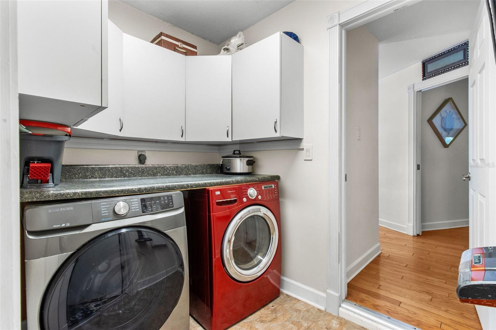 BAY WOODS-UNIT I - Residential